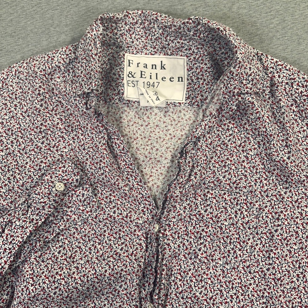 Frank & Eileen Red and White Floral Button-Down Shirt